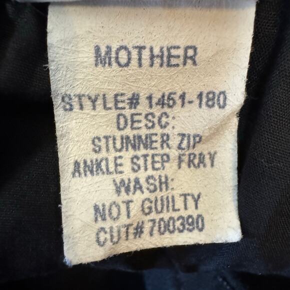 Mother The Stunner Zip Ankle Stepfray Size 26 Not Guilty Black Jeans Denim USA - Picture 12 of 13